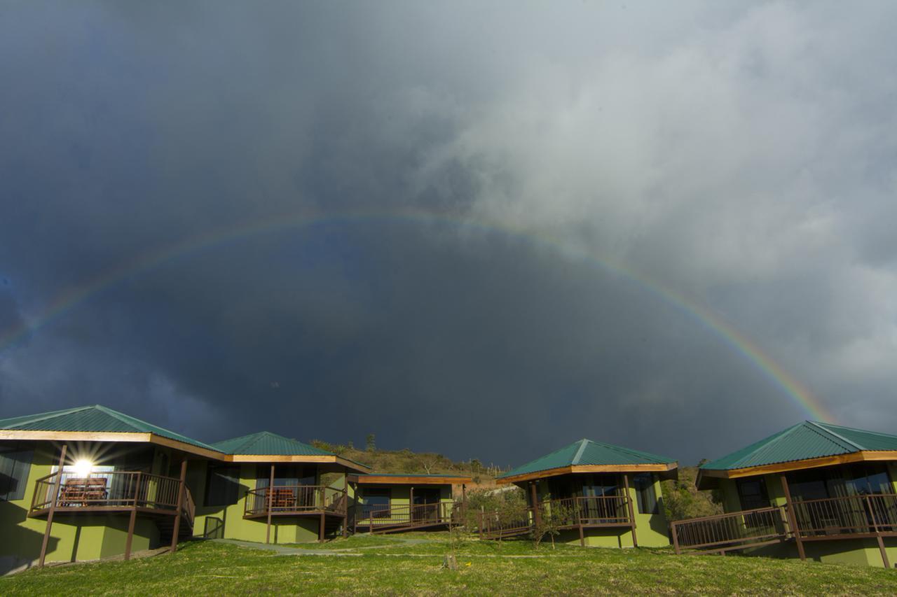 Hotel Tropico Monteverde ภายนอก รูปภาพ